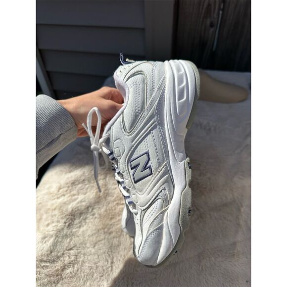 New Balance Women's Athletic Walking Sneakers White Size 8.5 - Picture 10 of 13